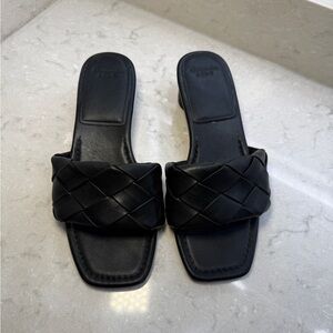 Abercrombie & Fitch Black Woven Slide Sandals